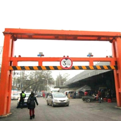 吐鲁番公路限高杆-LB-06