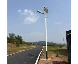 吐鲁番公园太阳能路灯生产厂家