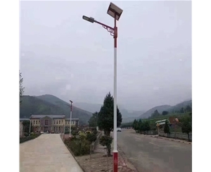 吐鲁番车站太阳能路灯生产厂家