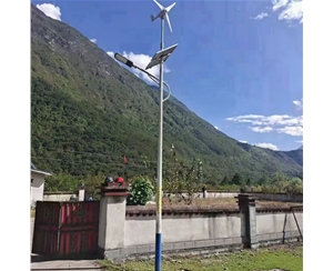 吐鲁番壁挂太阳能路灯生产厂家